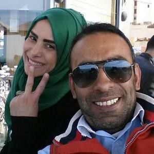 Meet your Posher, Abir